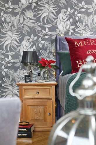 bożonarodzeniowe dekoracje do sypialni