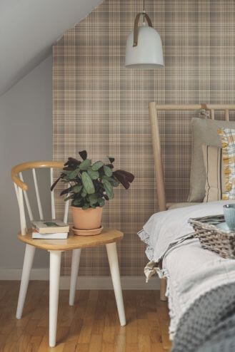tapeta w kratę w sypialni
