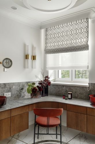 kącik do makijażu w domu