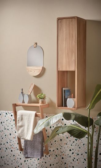 wieszak ścienny na ręczniki do łazienki