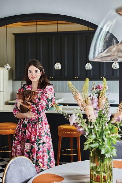 złoty sufit w kuchni