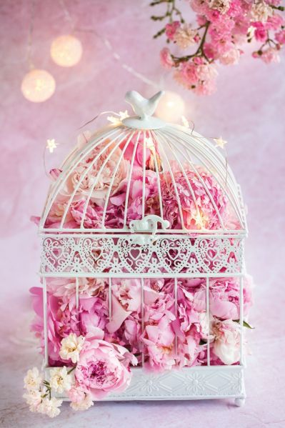 dekoracje ślubne z piwonii