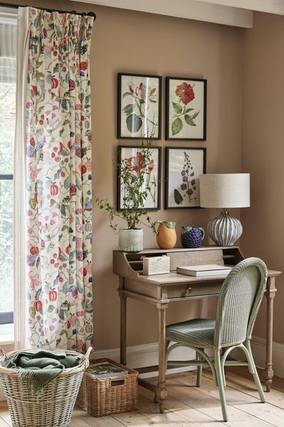 wiosenne zasłony do salonu