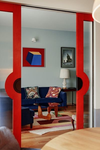 kolorowe wnętrza jak z filmu almodovara