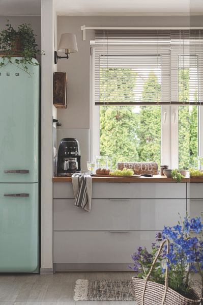 stare i nowe meble w domu architektki wnętrz Mai Różańskiej