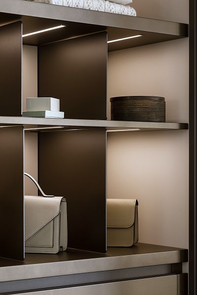 Fashion Room ernestrust podświetlane półki na torebki