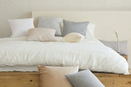 sypialnia w stylu eko jak wybrać naturalny materac