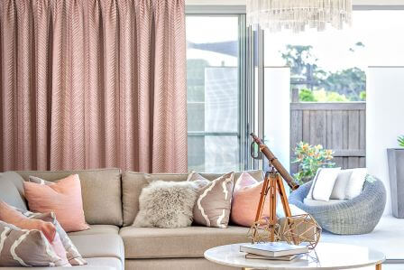 jaki materiał na zasłony