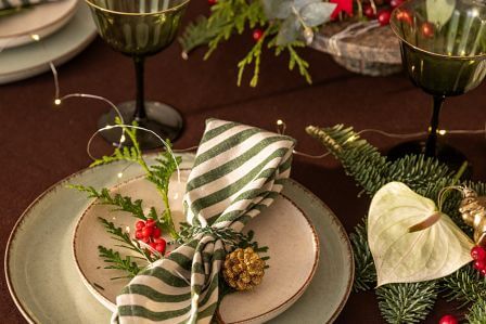 nowoczesne mieszkanie w świątecznej aranżacji