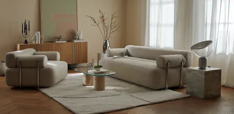 nowoczesny kaszmirowy salon