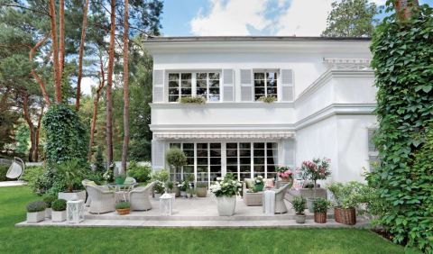 Z miłości do Włoch – biała willa pod Warszawą