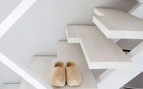 Poddasza, magazyny, stare fabryki – Jacek Kolasiński potrafi z nich wyczarować dizajnerskie perełki, bo lofty