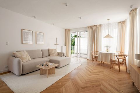 przytulne mieszkanie w odcieniach beżów