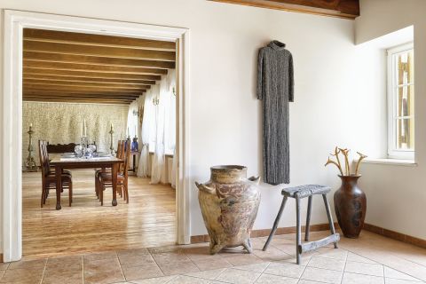 Dańków: galeria we dworze Xawerego Wolskiego