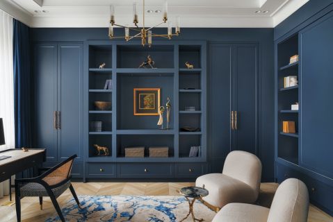 niebieski pokój w stylu modern classic