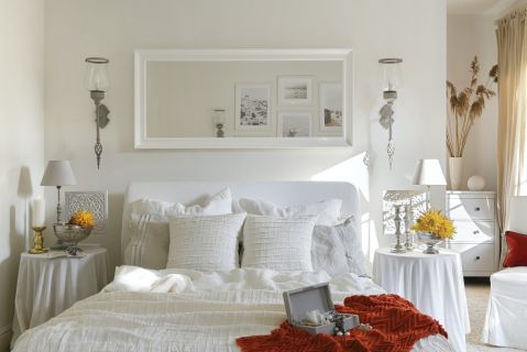 biała sypialnia styl klasyczny