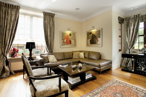 Czym kończy się równanie: stuletnia czynszówka plus plany z epoki? Imponującą artdecowską willą z oranżerią.