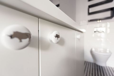 Dekoracyjne uchwyty do szafek z Zara Home.