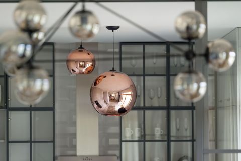 Nowoczesne mieszkanie: pudrowe i przytulne