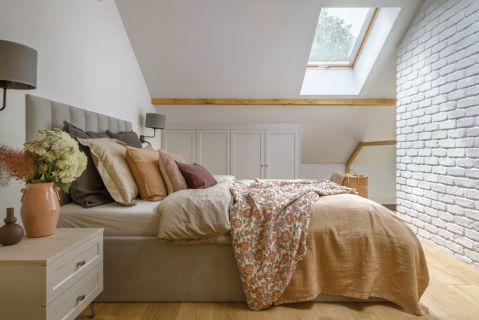 sypialnie na poddaszu zdjęcia