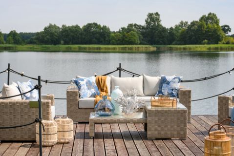 komplet mebli ogrodowych