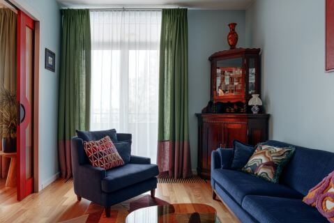 kolorowe i ekstrawaganckie wnętrza jak z filmu Almodovara