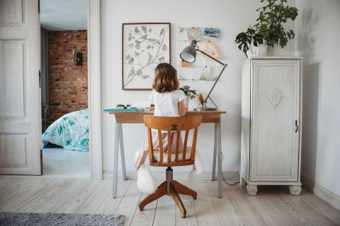 Jak ustawić meble w pokoju dziecka