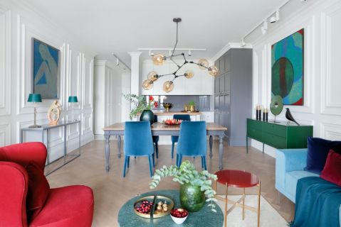 salon z kuchnią w bloku