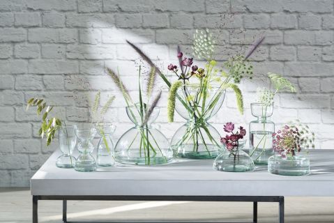 szklane wazony do salonu