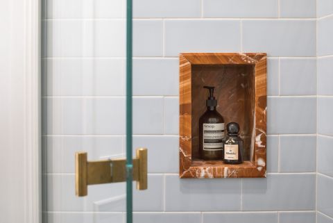 Eleganckie mieszkanie w starej kamienicy