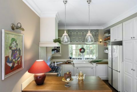 kuchnia klasyczna biała