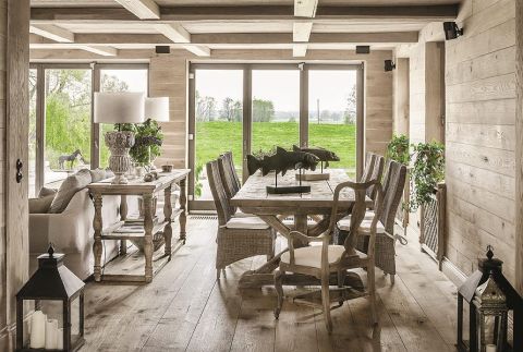 drewno w jadalni w stylu francuskim