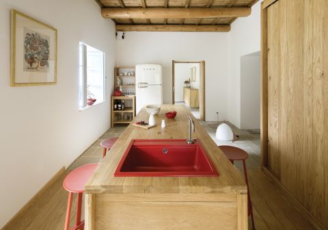 Łączenie starych mebli z nowymi