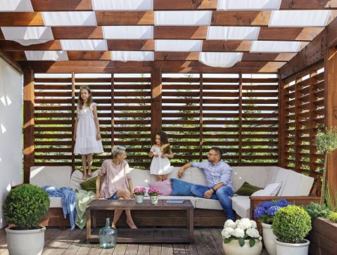 zadaszony taras drewniany