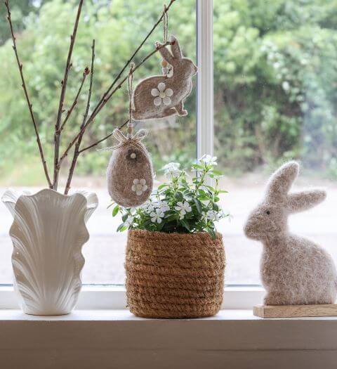 ozdoby wielkanocne na parapet