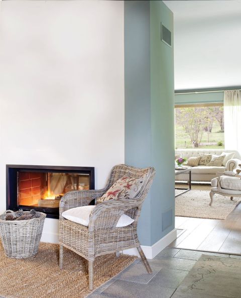 Najlepszy odpoczynek? Przeprowadzka na weekend z dizajnerskiego apartamentu do rustykalnego domu na wsi, z widokiem