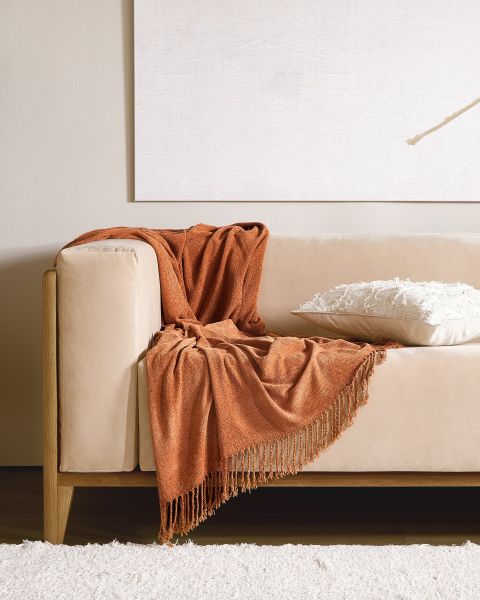 pomarańczowe dodatki do salonu