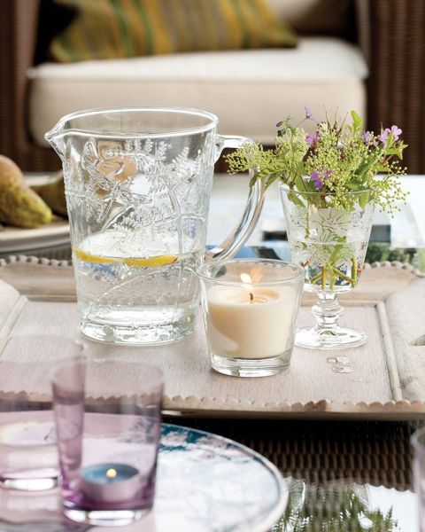 Dom w stylu rustykalnym z widokiem na górskie szczyty