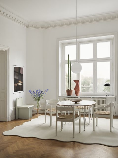 dywan o opływowym kształcie do jadalni