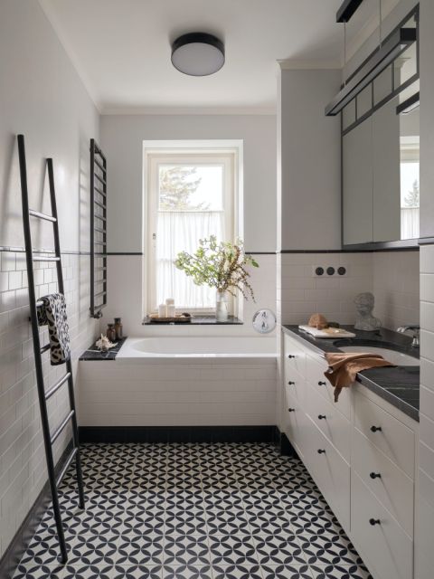 biało czarna łazienka