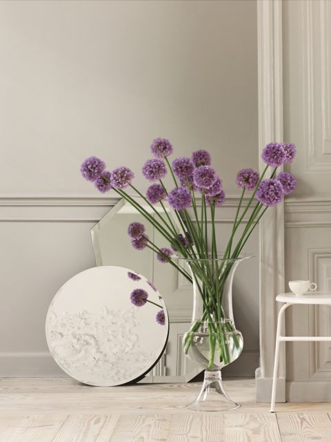 duży szklany wazon do salonu