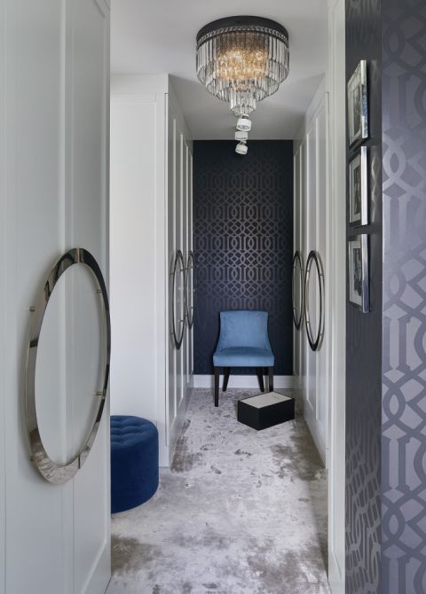 hol przedpokój w stylu art deco i nowojorskim