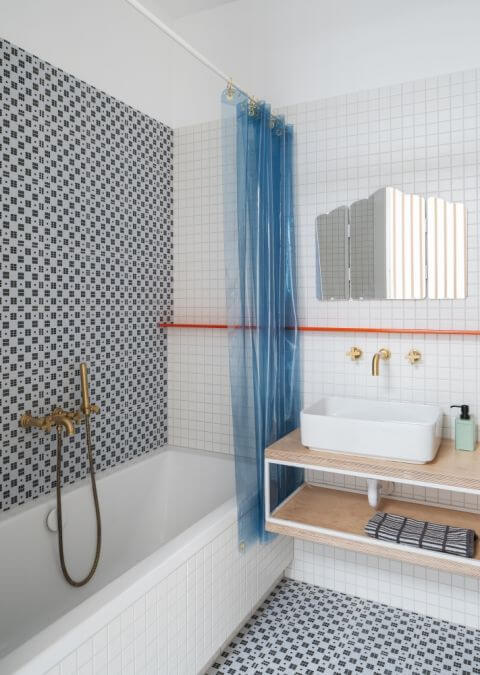 drewniany blat pod umywalkę