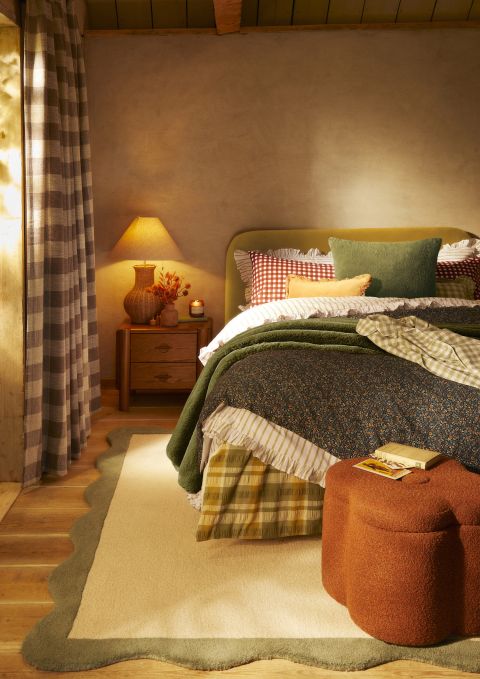 nastrojowa lampka na szafkę nocną