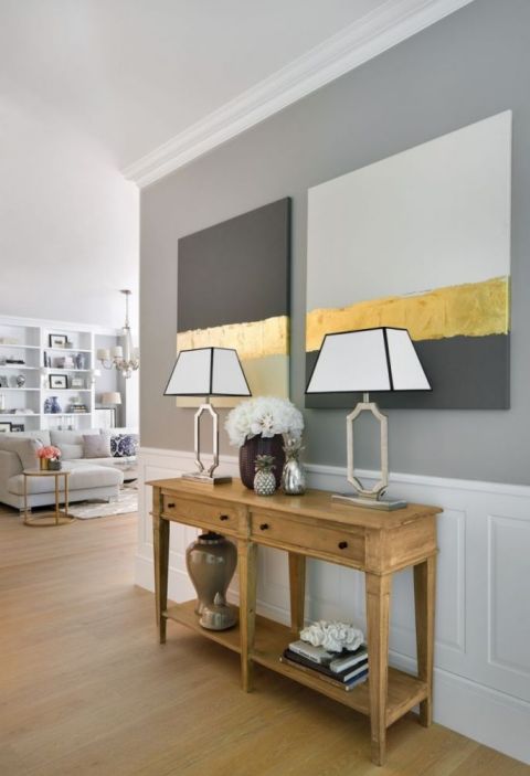 lamperia w przedpokoju