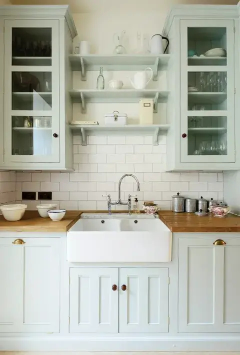 niebieskie szafki kuchenne