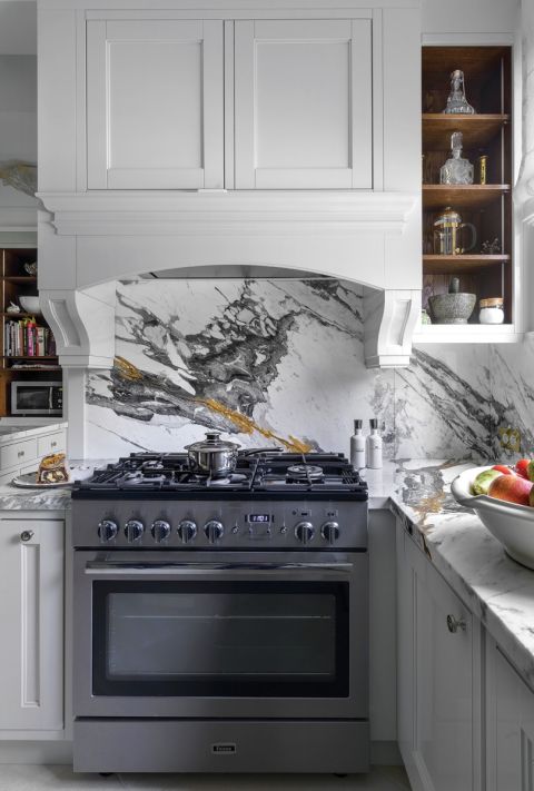 szary marmur w kuchni