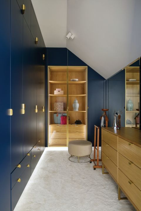 garderoba w nowoczesnym domu