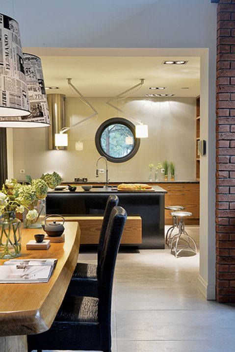 To nie stajnia w Beneluksie, zamieniona przez milionera w luksusową posiadłość. To loft pod Piłą.