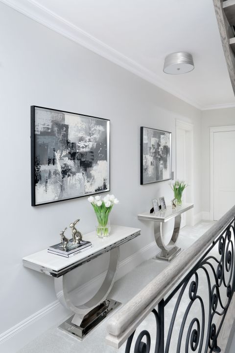 Dom gotowy na Wielkanoc – dekoracje w kolorach złota, zieleni i błękitu